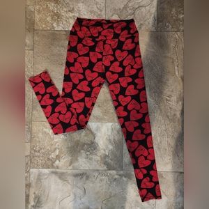 LuLaRoe Legging Hearts